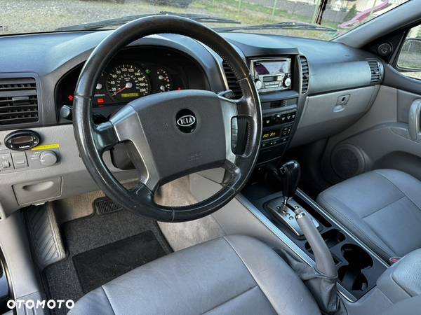 Kia Sorento - 17