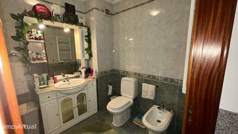 Comprar T2 Centro de S. João da Madeira-13