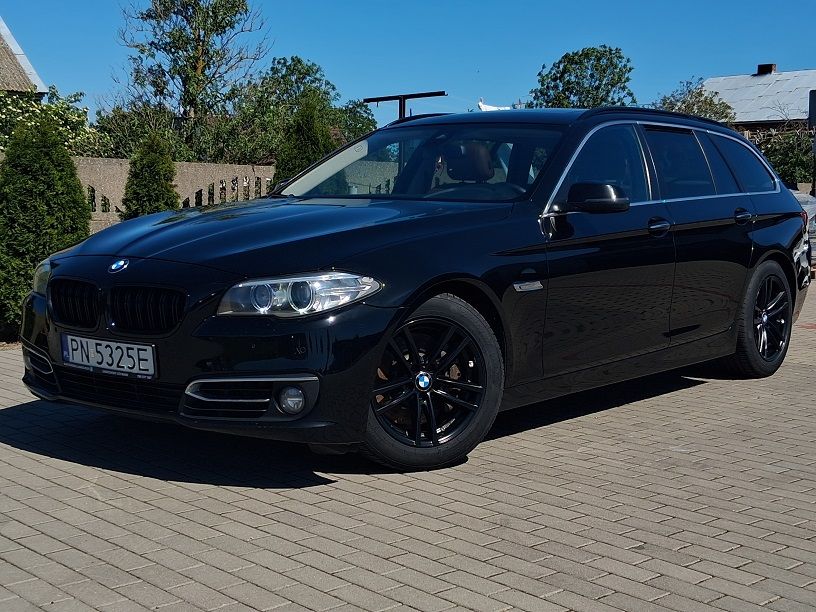 BMW 5 Series F10/F11 (2009-2017) 530d Luxury Line 2014