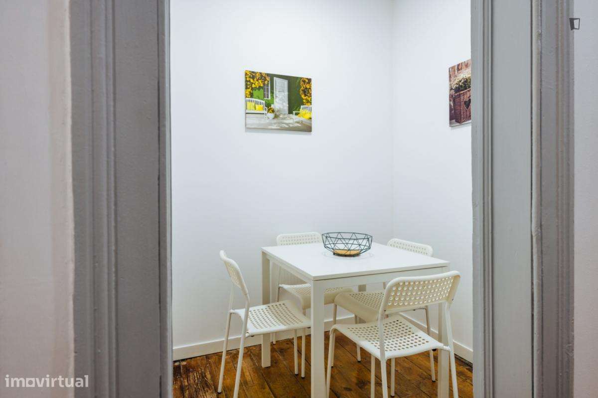 Quarto - localizado em Arroios Lisbon - Grande imagem: 2/10