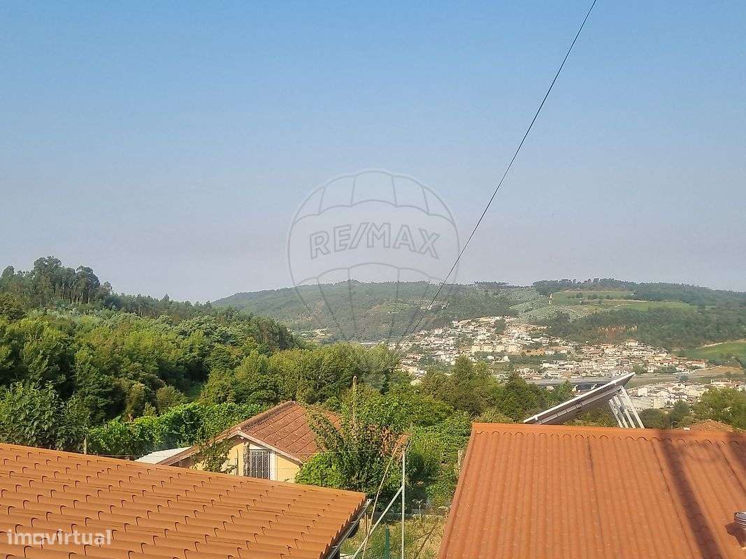 Moradia T2 para venda-12