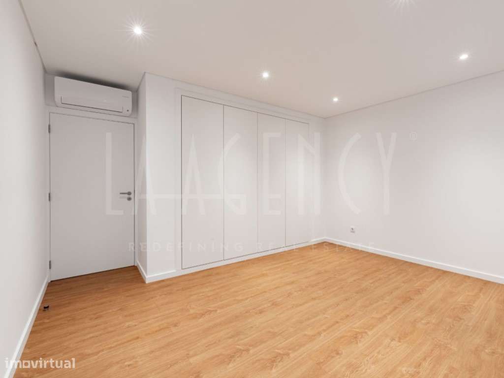 Apartamento T3 com vista mar-10