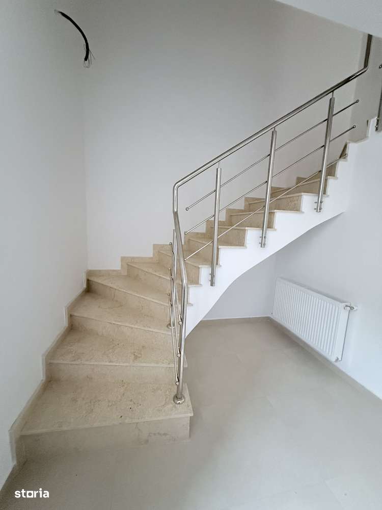 Casa individuala cu curte, 3 dormitoare - Maracineni-13