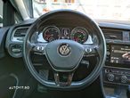 Volkswagen Golf - 28