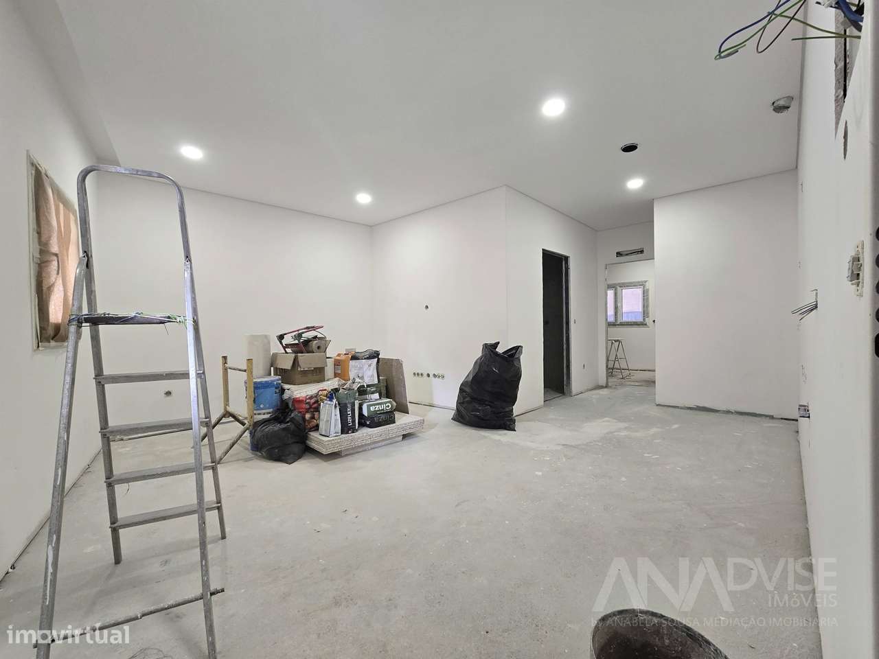 Apartamento T2 Venda em Viseu,Viseu - Grande imagem: 3/12