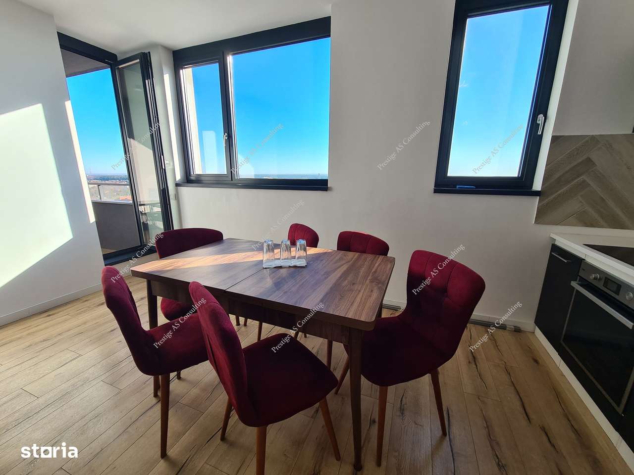 ISHO - Apartament spatios cu 2 camere la etajul 17 - prima inchiriere - Imagine principală: 3/12