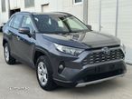 Toyota RAV4 - 11