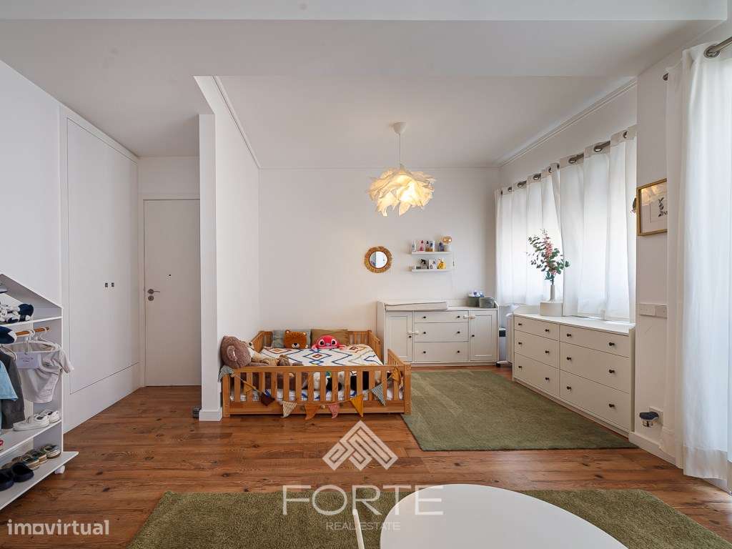 Apartamento T3 Duplex no centro de Espinho-17