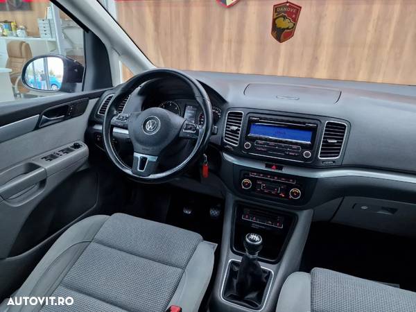 Volkswagen Sharan - 17