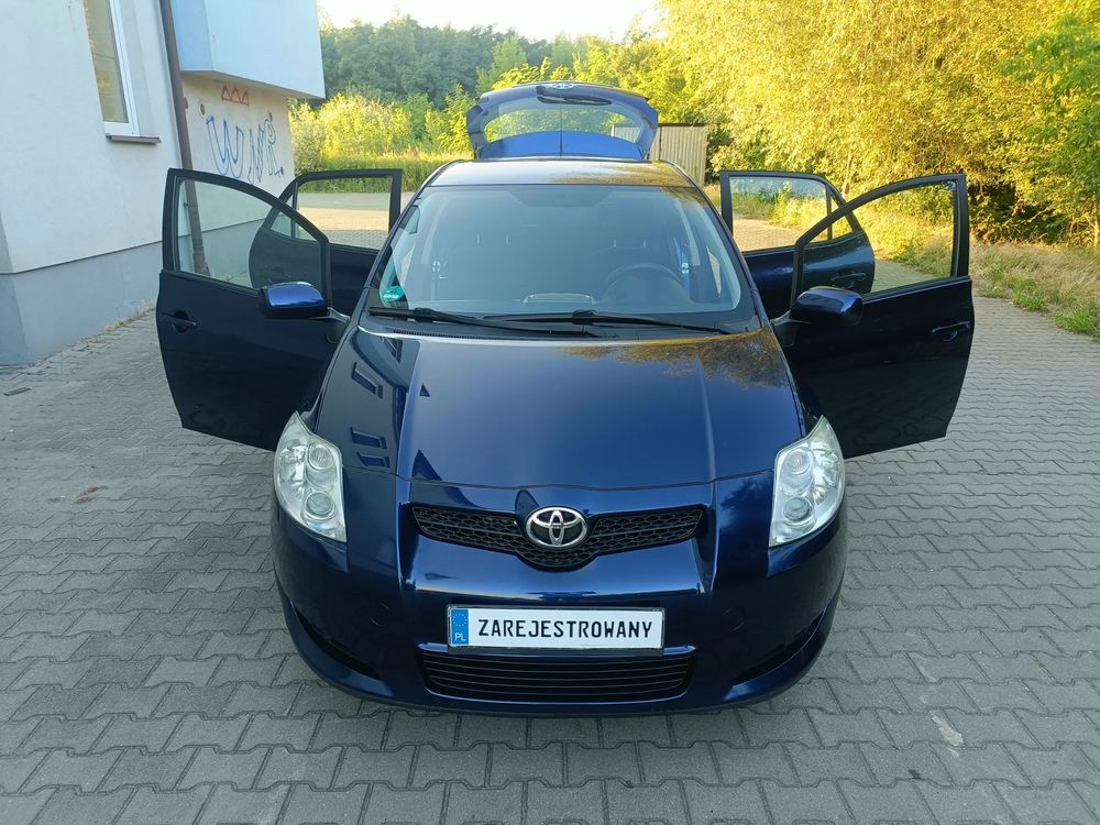 Toyota Auris I (2006-2012) 1.4 VVT-i 2007