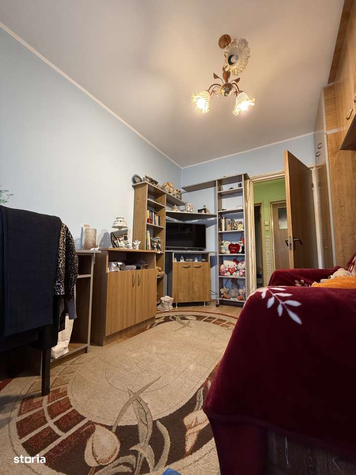 3 camere DECOMANDAT | 1981 | 7 min metrou | 74 mp |  DE RENOVAT-4