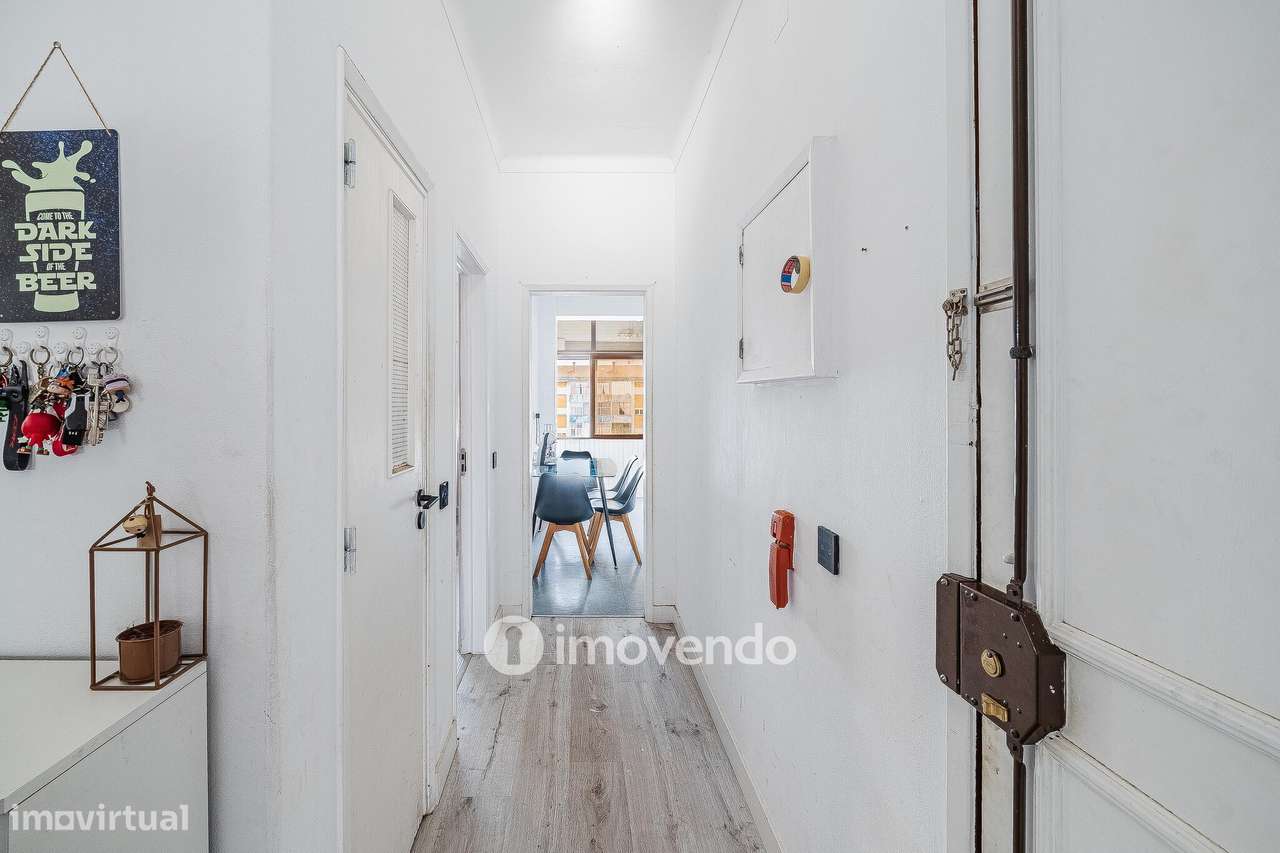 Apartamento T2 no centro do Lavradio-16