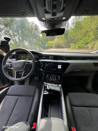 Audi e-tron S Quattro - 7