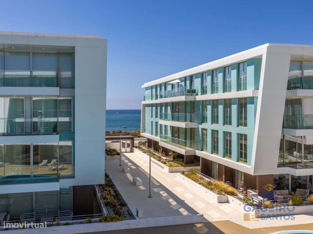 Apartamento T2 inserido em condomínio de luxo na primeira linha de ...-11