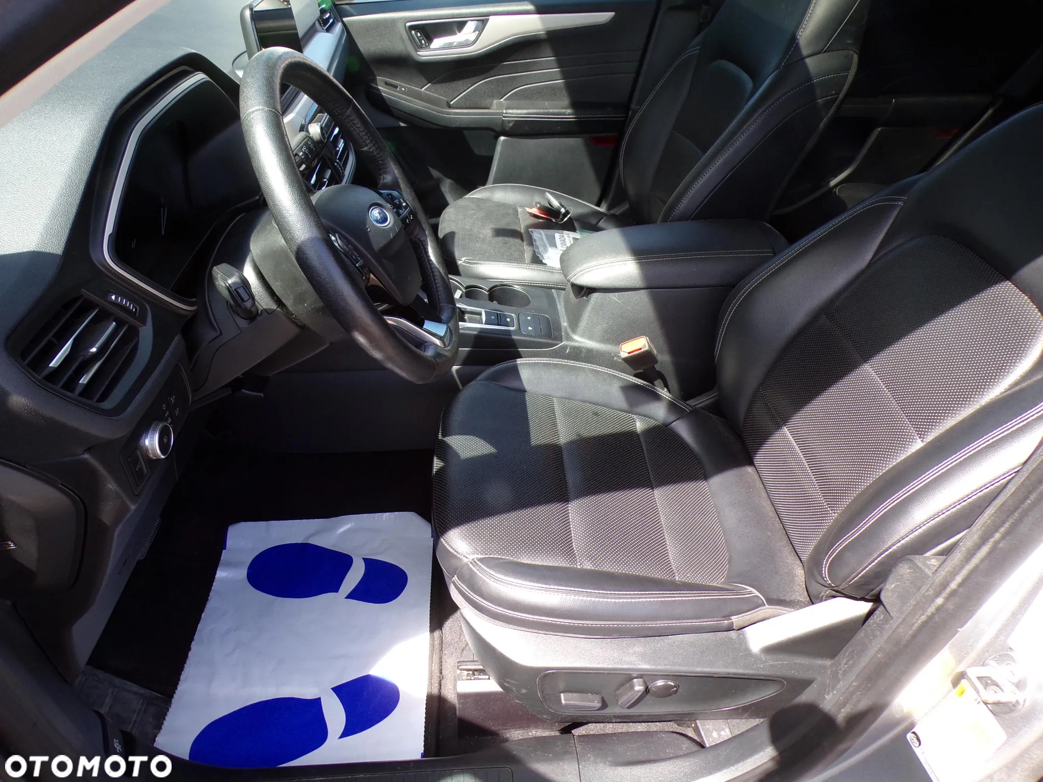 Ford Escape 1.5 EcoBoost AWD SE - 9