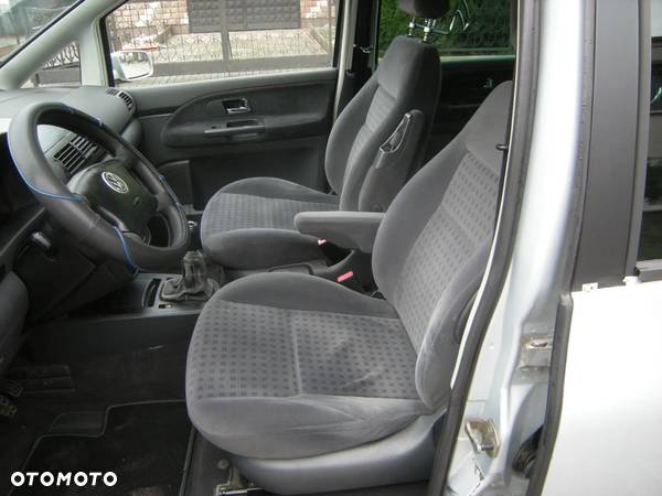 Volkswagen Sharan 2.0 Special - 10