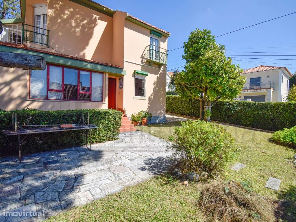 MORADIA INDEPENDENTE NO ESTORIL COM VISTA MAR-51