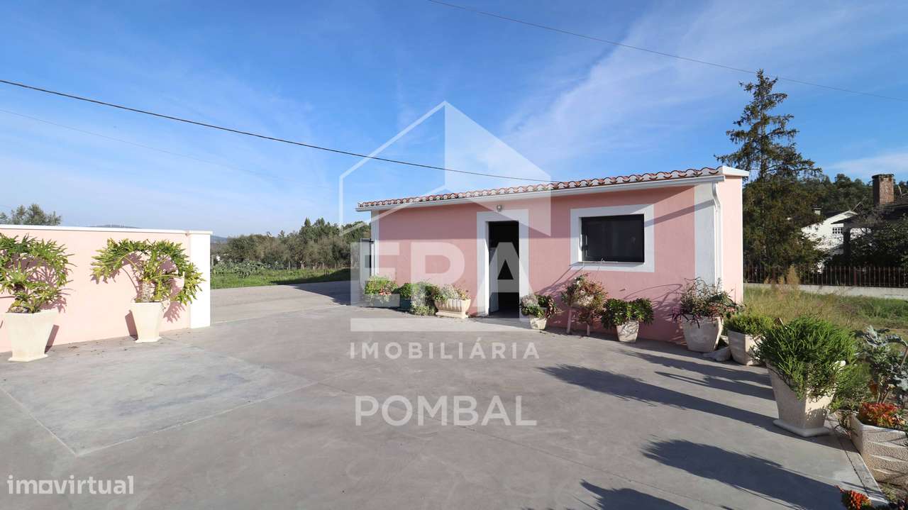 Moradia T3 renovada, Freixianda-24