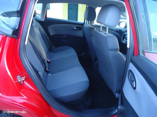 SEAT Leon 1.6 TDI Sport - 9