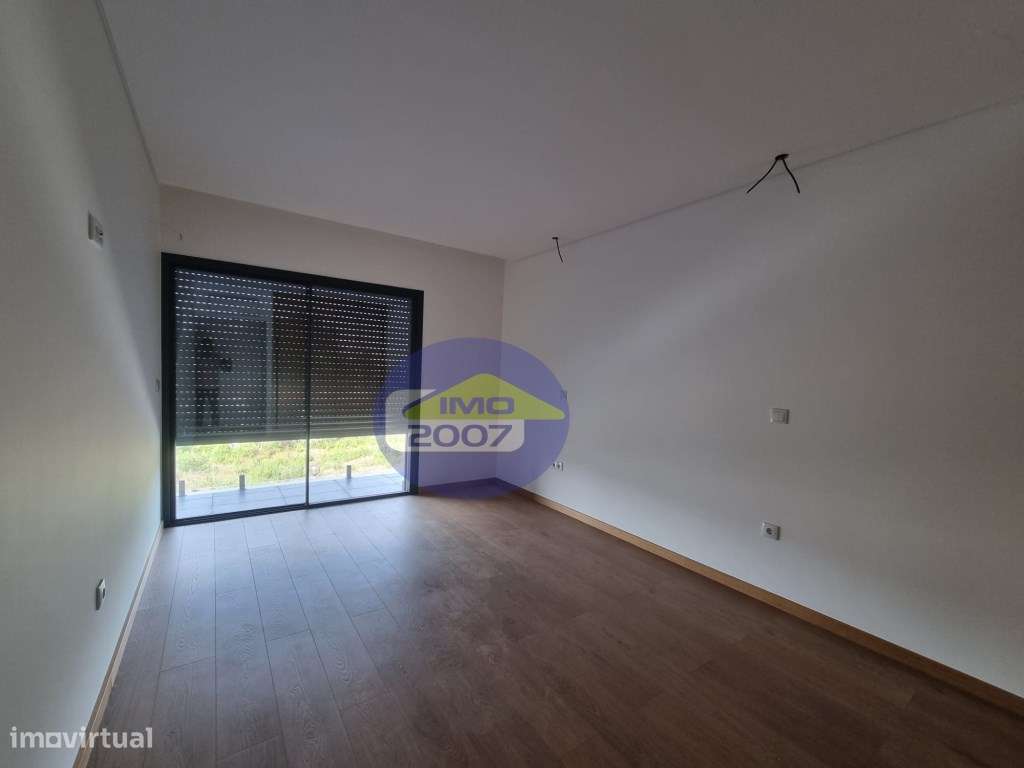 Moradia novas em Lobão-15