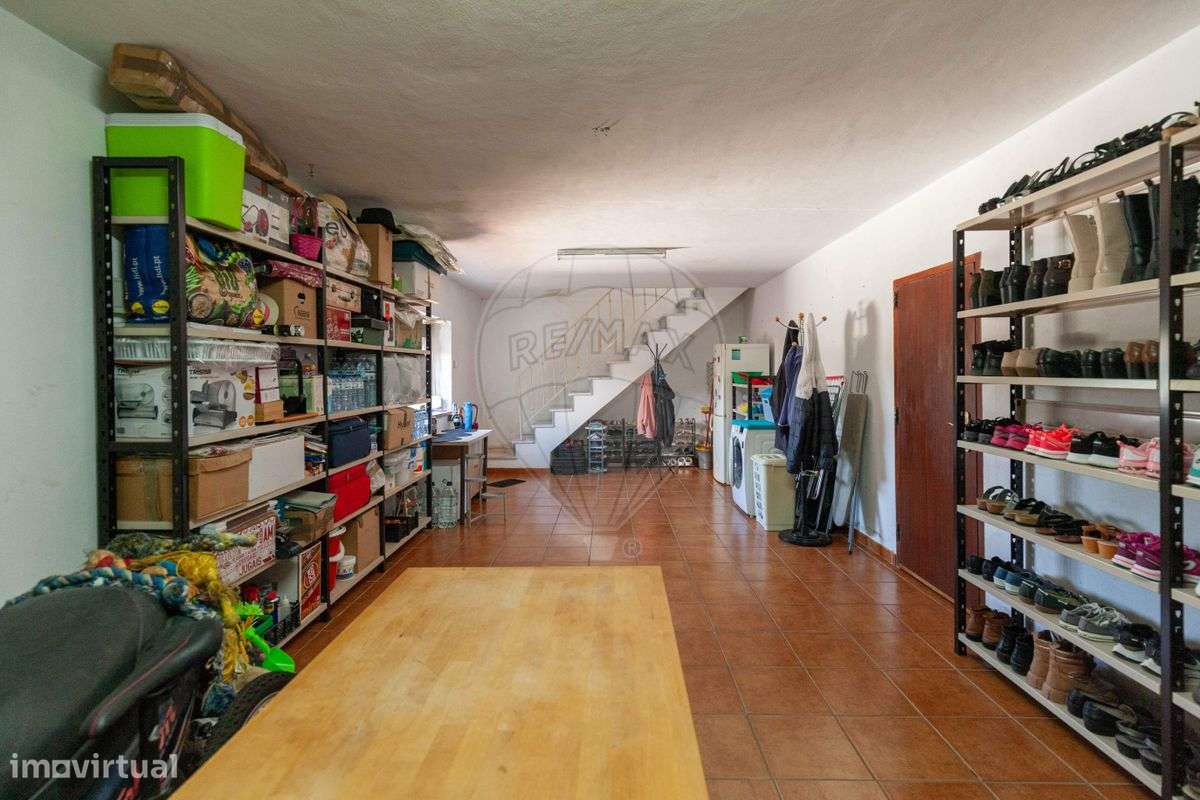 Moradia T2 para venda-10