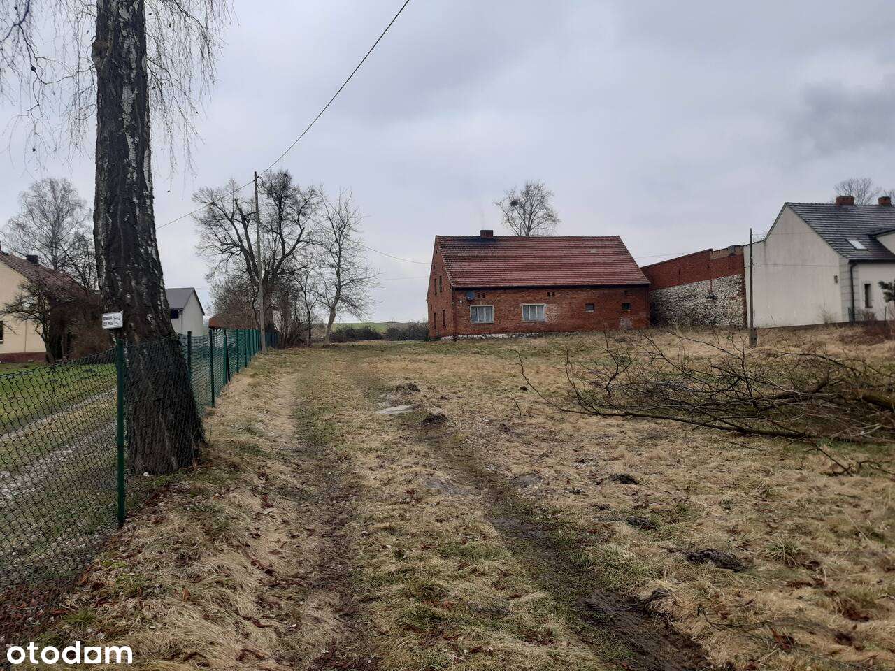 Dom do remontu z dużą działką (możliwość podziału)-3