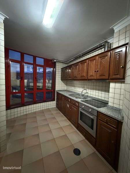 Vendo T2 centro Felgueiras - Grande imagem: 4/10