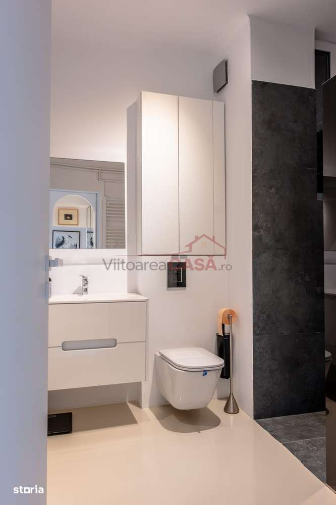 Pta Romana - 4 camere renovat complet - vedere deschisa spre parc-14