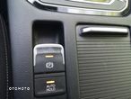 Volkswagen Passat Variant 2.0 TDI SCR DSG Business - 21