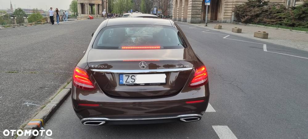 Mercedes-Benz Klasa E 220 d 9G-TRONIC Avantgarde - 8