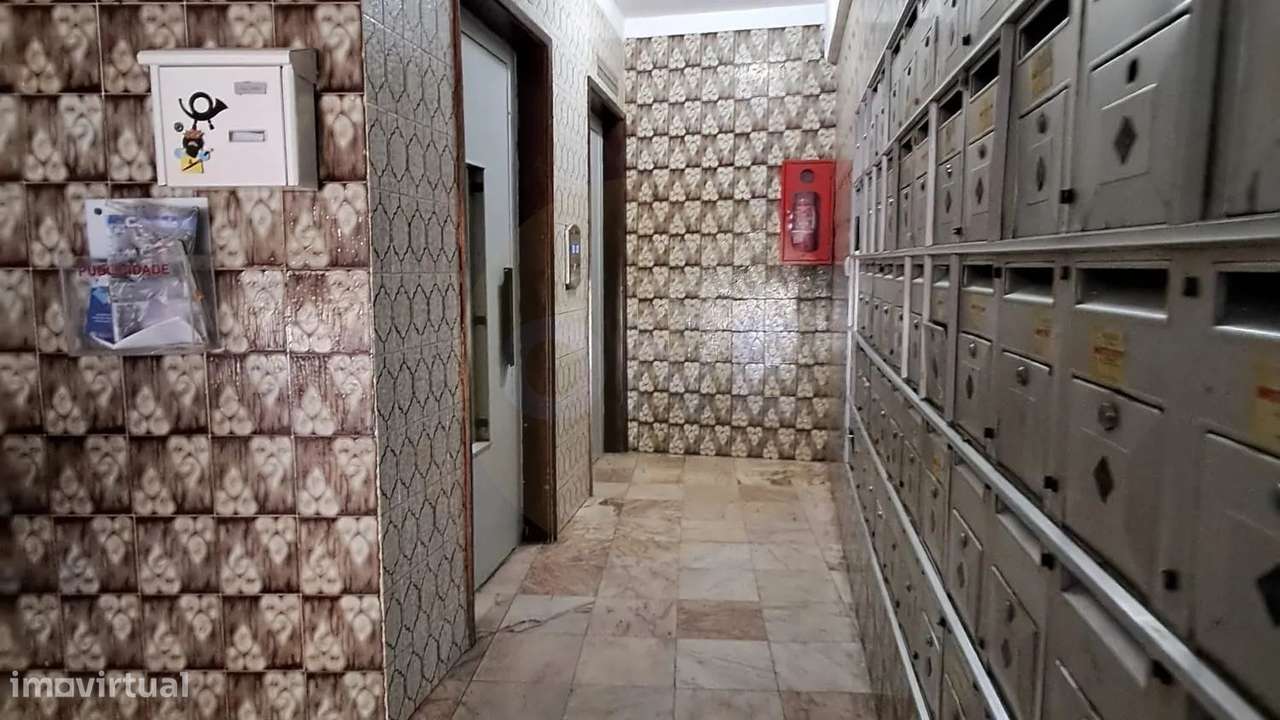 Apartamento T2 - Centro de Faro-6