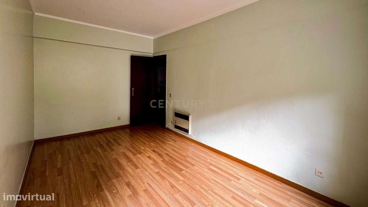 Apartamento T2 - Loures - Grande imagem: 4/11