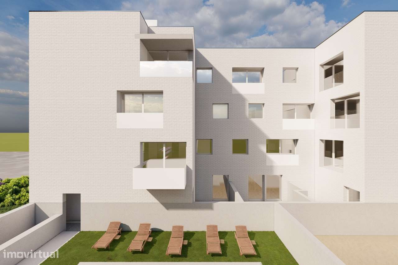 Apartamento T2 novo com piscina e garagem-52