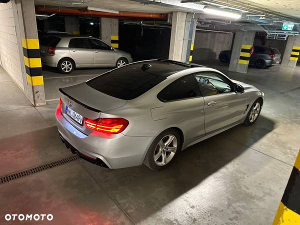 BMW Seria 4 428i Coupe M Sport - 14