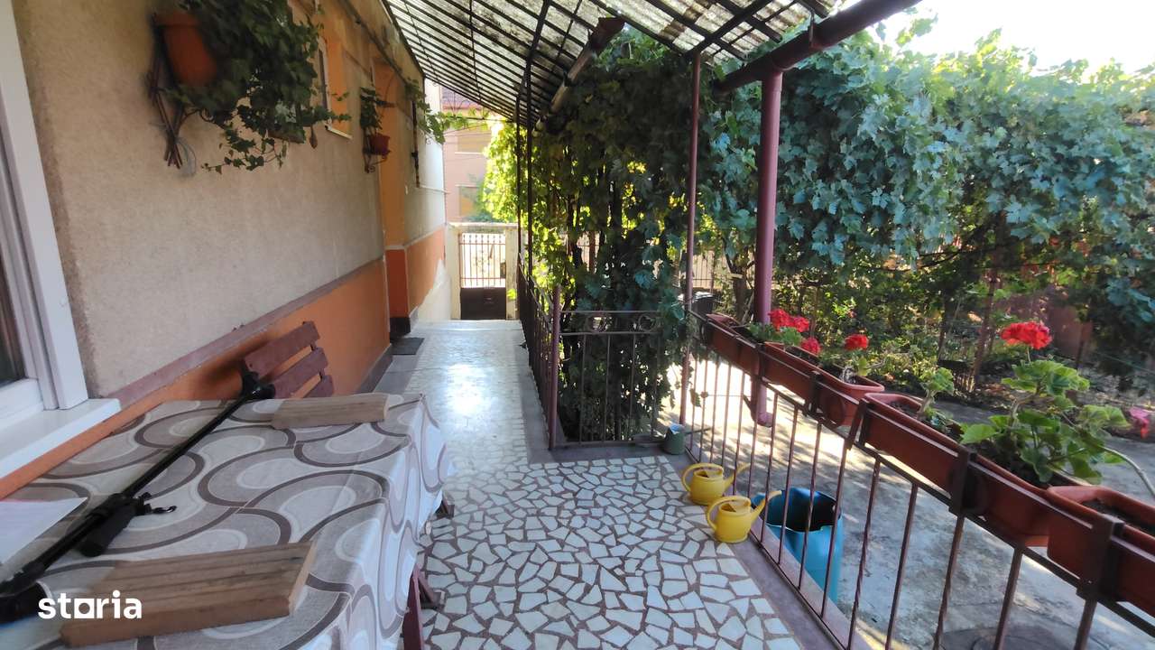 Casă solidă P+E – zona 14 Mai-18