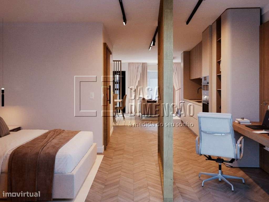 Apartamento T0/T1, em remodelação total, com Terraço de 71 m2!!-6