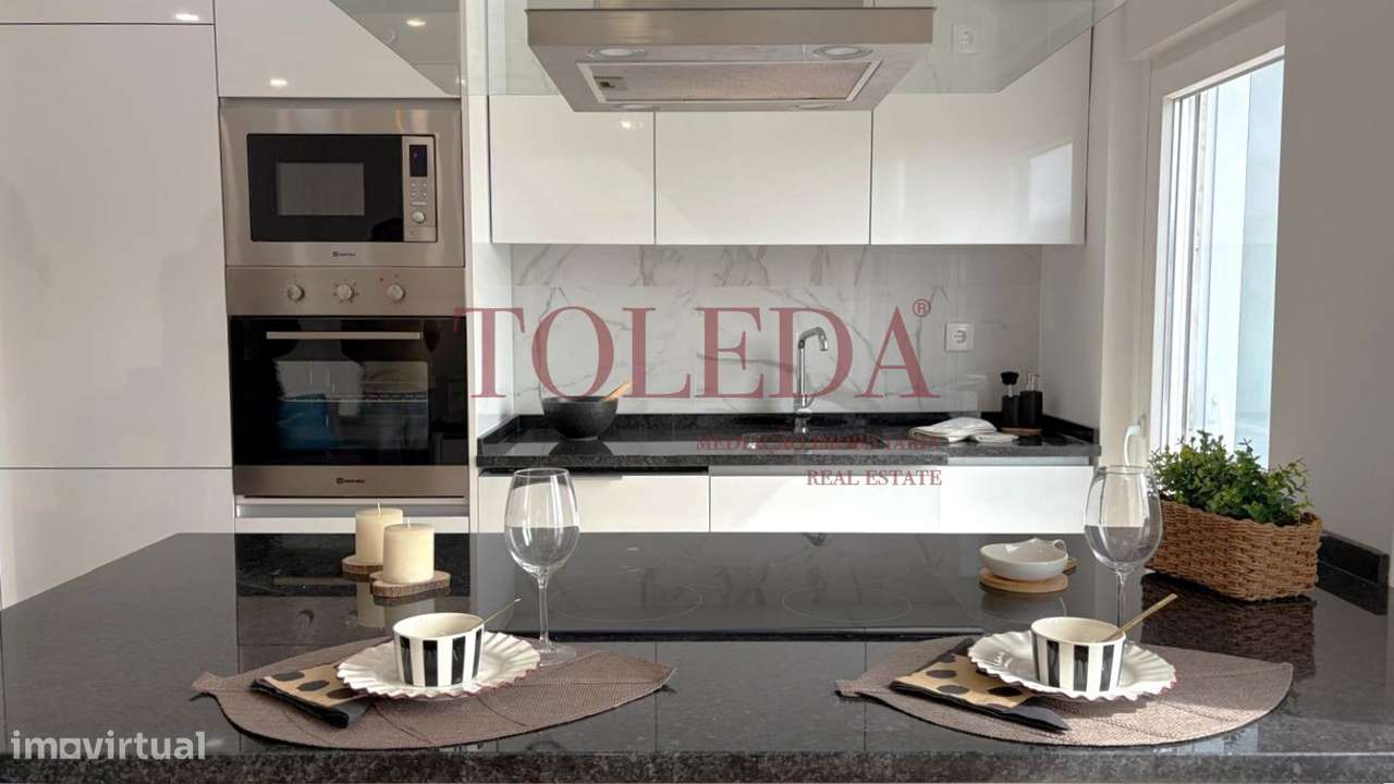 Apartamento T3 Remodelado a Estrear no Centro de Benfica-7