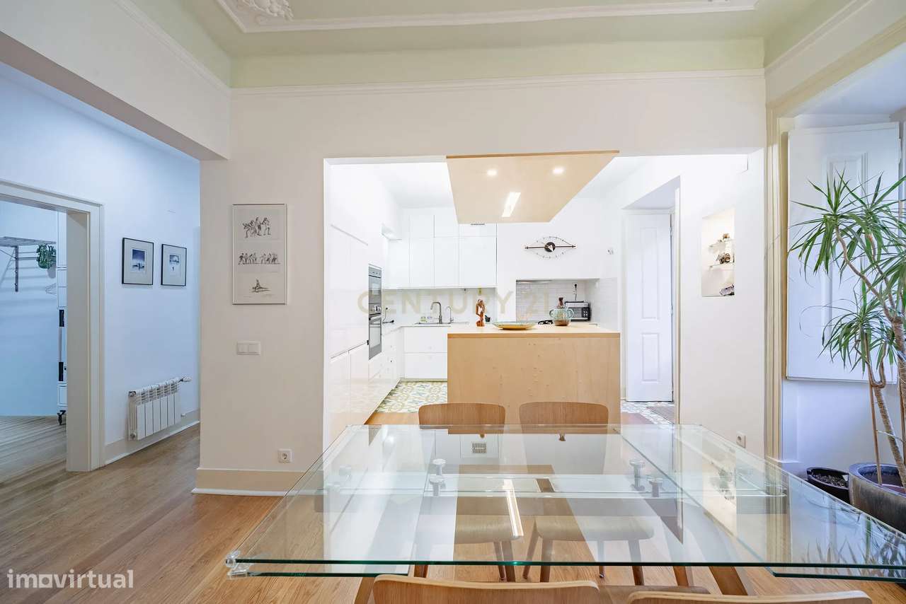 Elegante Apartamento T3 Renovado no Centro Histórico de Lisboa – Rua d-12