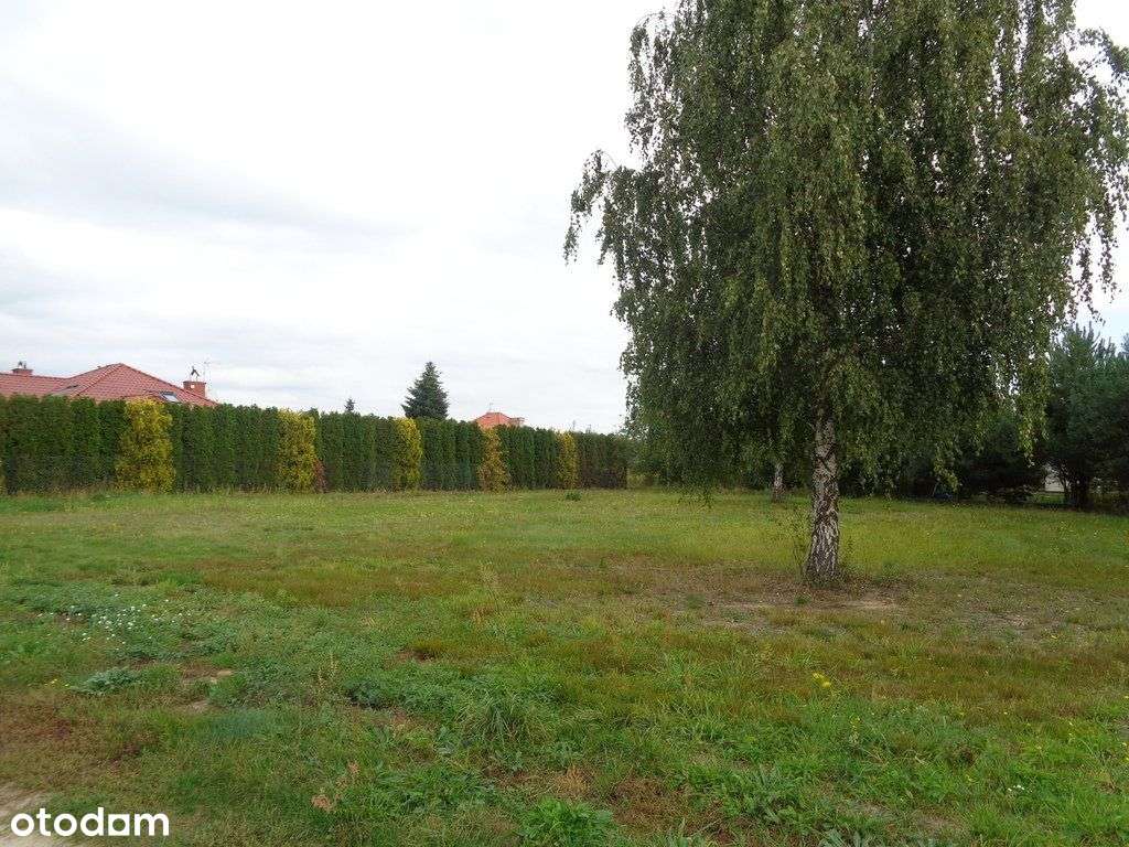 Działka budowlana w pobliżu Kampinoskiego P. N.-12