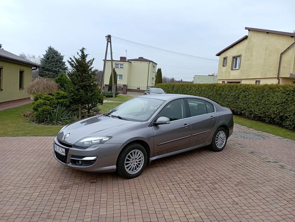 Renault Laguna III 2.0 16V 140 Dynamique 2011