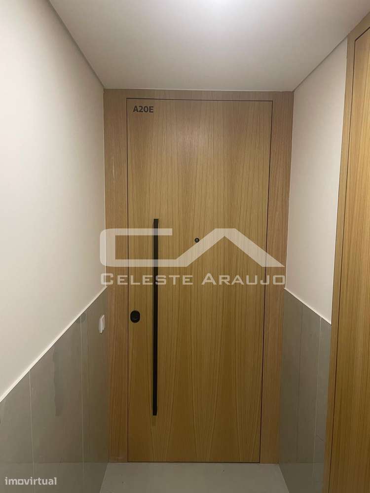 Apartamento T2+1 NOVO em São João da Madeira-15