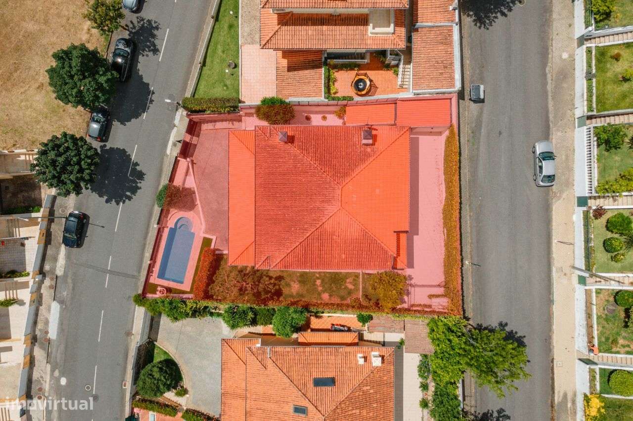 Moradia T4 com piscina em Braga-21