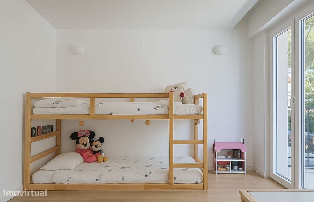 T4 remodelado com terraço - Rua Alexandre Ferreira-11