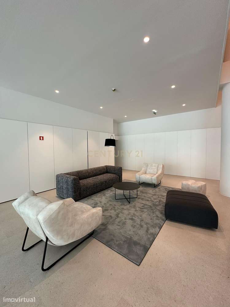 Apartamento T3 , 4º andar a venda em Mafamude , Vila Nova de Gaia, Por-27