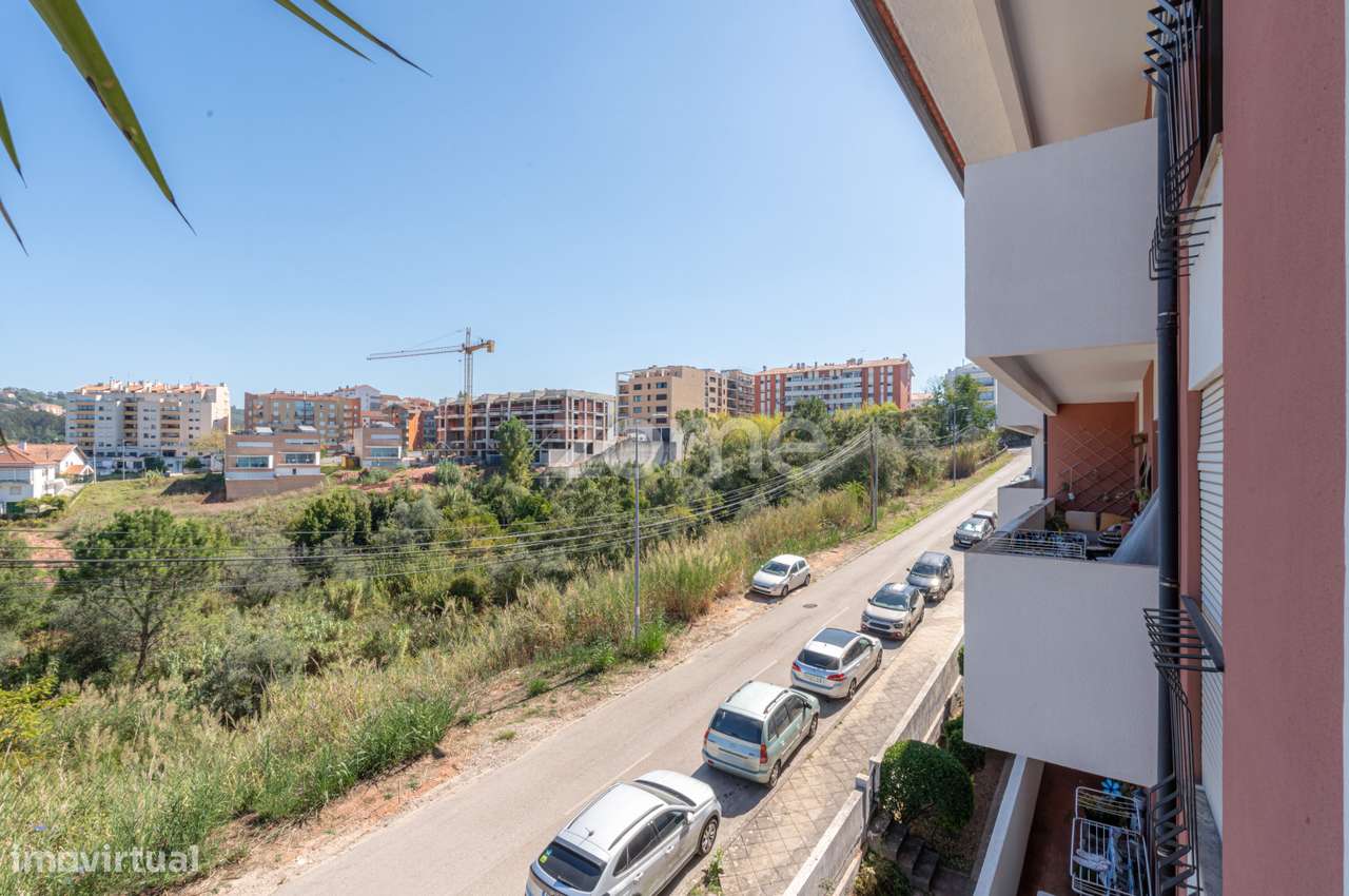 Apartamento T2 Duplex em Santo António dos Olivais, Coimbra-21