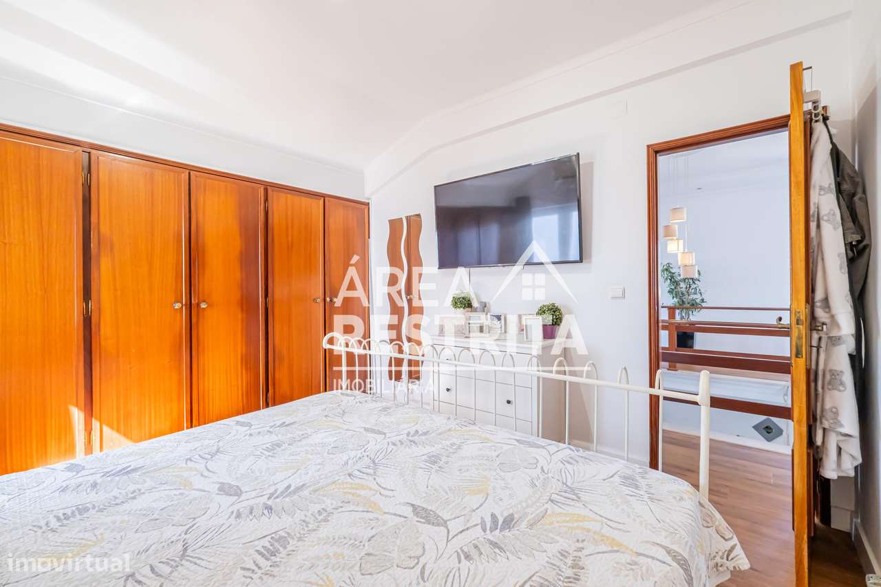 Moradia T3 + 1  Quinta do Conde-32