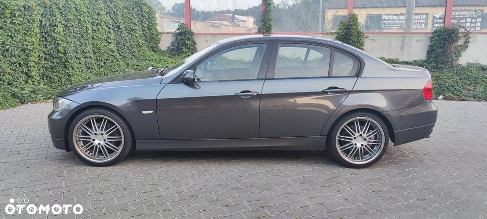 BMW Seria 3 320d - 11