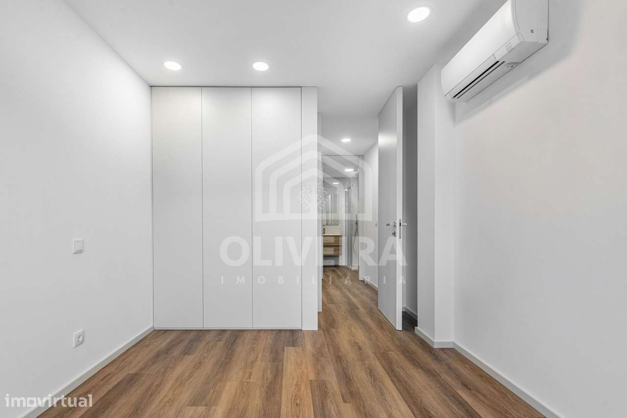 Apartamento T2 com terraço em Real-16
