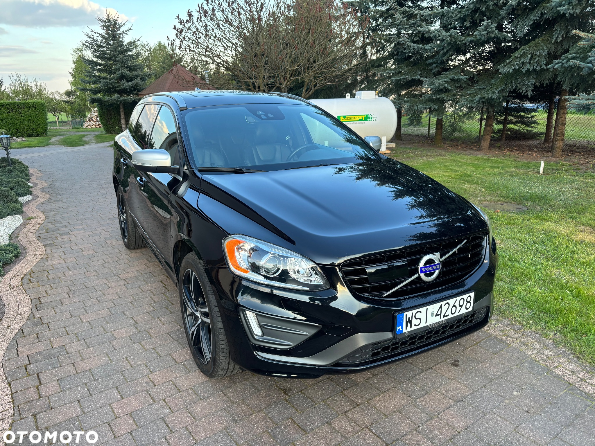 Volvo XC 60 - 4