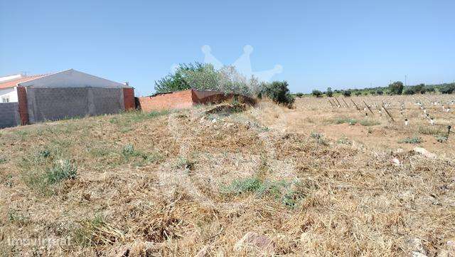 Terreno (anterior ruína) com projecto aprovado - Grande imagem: 5/10